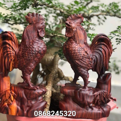Tượng con gà trống phong thủy bằng gỗ trắc kt cao 20cm  
