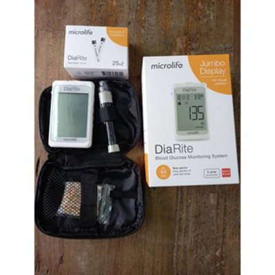 Trọn bộ máy đo đường huyết Microlife Diarite BGT gồm máy và 50 que test