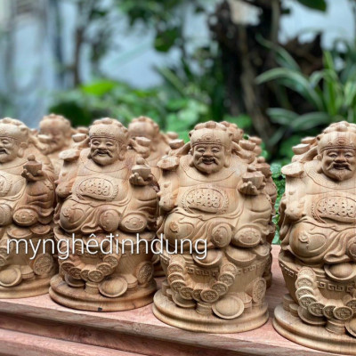 Tượng thần tài phong thủy bằng gỗ ngọc am thơm nức kt cao 20×9×8cm 