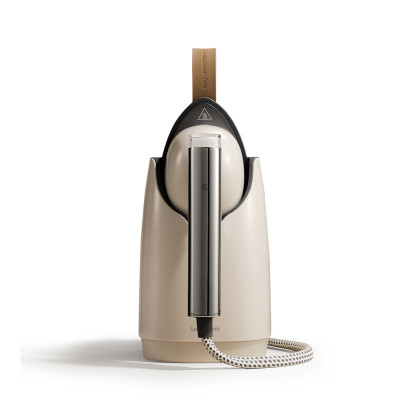 Bàn Ủi Hơi Nước LocknLock Garment Steamer ENI218IVY 1370-1630W, Hàng Chính Hãng, 800ml - JoyMall