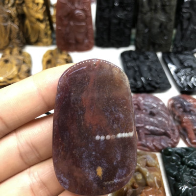 Mặt dây chuyền Đại bàng phong thủy đá ngọc băng tảo