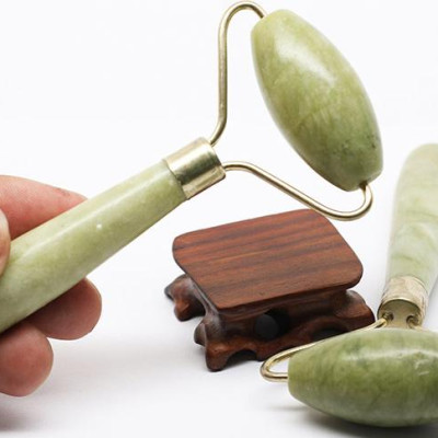 Cây Lăn Massage Ngọc Pakistan Ngọc Quý Gemstones CL