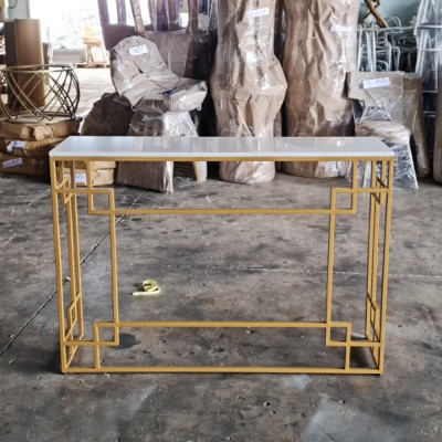 Kệ trưng bày AK005