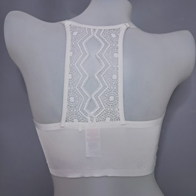 Áo Bra nâng ngực không gọng không đường may Vicci AV.16 mút mỏng có thể tháo rời kiểu dáng thời trang