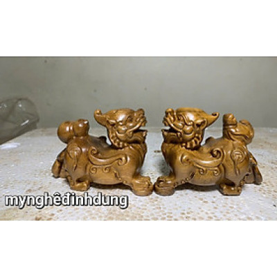 Cặp tỳ hưu phong thủy hút tài lộc bằng gỗ bách xanh thơm nức kt 10x7x5cm 