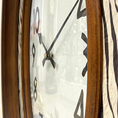 Đồng hồ treo tường Nhật Bản RHYTHM CMG757NR06, Kt  55.0 x 68.5 x 10.0cm, 5.3kg Vỏ nhựa