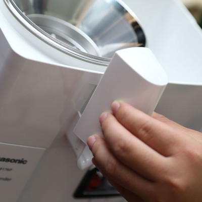 Máy xay ép đa năng Panasonic MJ-M176PWRA - Hàng chính hãng