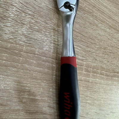 Tay vặn xiết lực 3/8 inch tự động bánh cóc 175mm Wiha 45625 (72 răng)