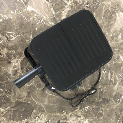 Máy pha cà phê Delonghi EC235.BK công suất 1100W, pha Espresso đánh bọt sữa capuchino, latte - Hàng nhập khẩu