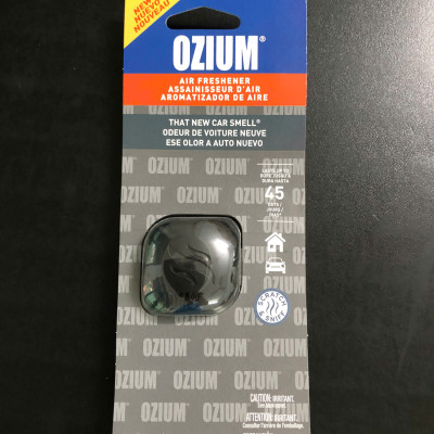 Nước hoa kẹp cửa gió điều hòa xe hơi, hiệu OZIUM, 4ml/cái.