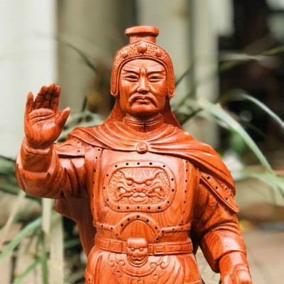 Tượng hoàng đế quang trung ,nguyễn huệ bằng gỗ hương đá kt cao 60×22×17cm