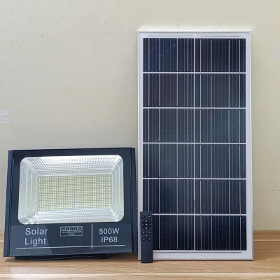 Đèn Năng Lượng Mặt Trời Pha 500W - Đèn Pha Báo Pin + Tấm Pin NL + Remote + Phụ Kiện Ốc Vít + Pin Điều Khiển
