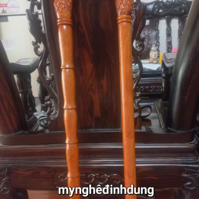 Gậy batong hỗ chợ đi lại dành cho người già bằng gỗ hương đá víp dài 90x3cm 