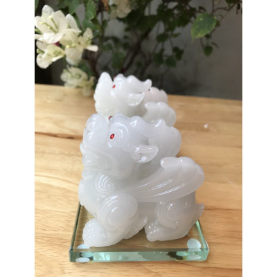 Cặp Tỳ Hưu Phong Thủy Hút Tài Trắng Size Dài 11cm Cao 10cm x ngang 7cm hợp Anh Chị mệnh Kim Thủy để bàn làm việc , bàn Thờ , nhà, công ty ạ