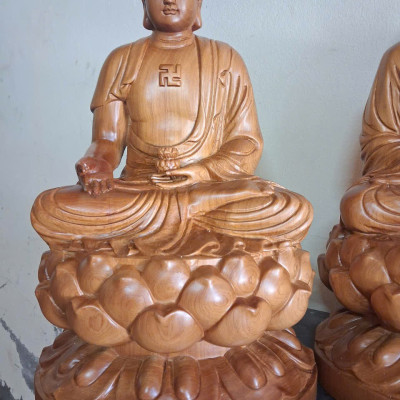 Bộ  tượng tam thế  phật bằng gỗ  bách xanh thơm nức cao 40x24x20cm 