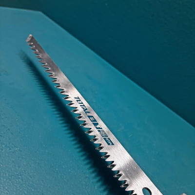 CƯA GỖ CẦM TAY MŨI NHỌN 6" TOTAL THWBSW626 - HÀNG CHÍNH HÃNG