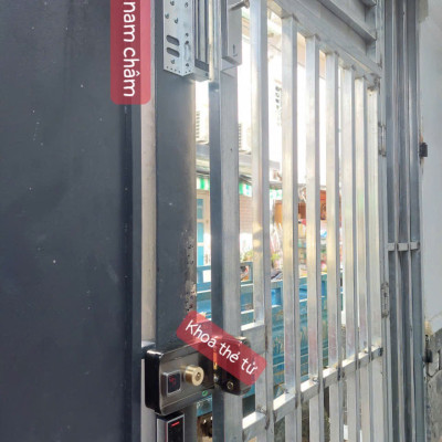 Bộ khóa cửa quản lý trên điện thoại HF3 wifi kết hợp 2 loại khóa - Chuông báo động quên đóng cửa ( Hàng nhập khẩu)