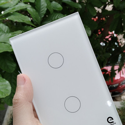 Công tắc thông minh 2 nút bấm sóng wifi , màu trắng, điều khiển qua app Tuya và Smart Life