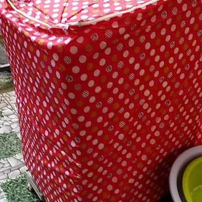 Áo che   máy giặt cửa trước( ngang)  cho các máy từ 11 - 15kg  , vải dù dày siêu bền , chống nước  và  thoáng khí  , màu sắc  trang nhã , bảo vệ máy sạch sẽ và mới giao màu ngẫu nhiên