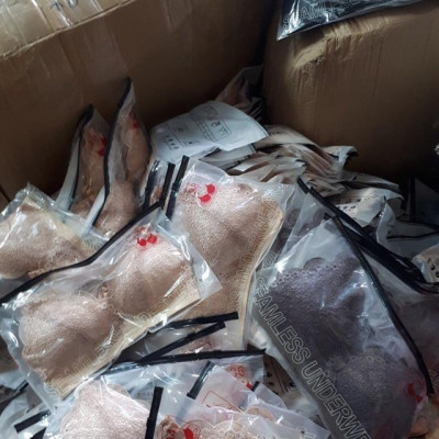 Áo lót pha ren xuất nhật siêu hịn