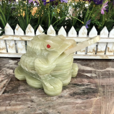 Tượng Cóc Ba Chân, Cóc Ngậm Tiền, Thiềm Thừ phong thủy chiêu tài lộc đá ngọc Onyx - Dài 12 cm