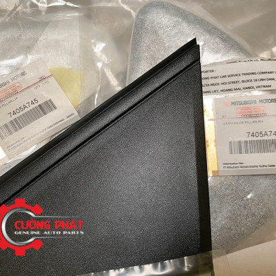 Ốp tam giác tai xe liền nẹp mạ Mitsubishi Xpander, Xpander Cross