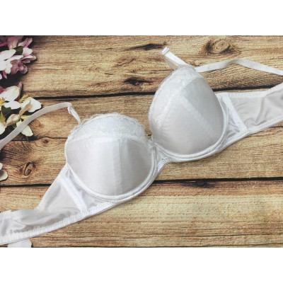 Áo Lót Nữ Trơn Mút Mỏng Có Gọng Phối Ren Cài Sau Belle 178 – Êm Ái, Nâng Đỡ Hoàn Hảo