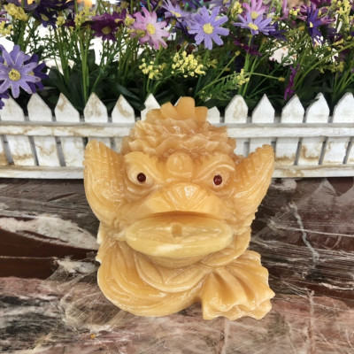 Tượng Cóc Ba Chân, Cóc Ngậm Tiền, Thiềm Thừ phong thủy chiêu tài lộc đá ngọc hoàng long - Dài 15 cm