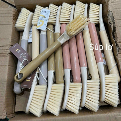Bàn Chải Cán Dài Chải Cọ Đánh Giày Dép, Chà Quần Áo Lông Mềm Có Móc Treo - HÀNG CHÍNH HÃNG MINIIN