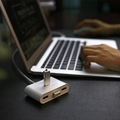 Ugreen UG20283CR113TK 1m màu Trắng Bộ chia HUB USB 3.0 sang 4 USB 3.0 hỗ trợ nguồn micro 5V cổng micro - HÀNG CHÍNH HÃNG