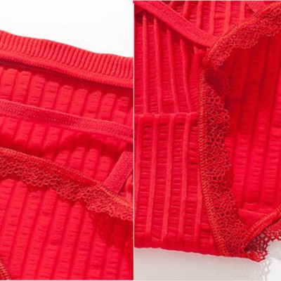  Quần lót nữ liền mạch dây chéo - Màu đỏ