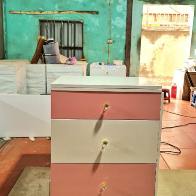 Bàn phấn kết hợp bàn làm việc Tundo kt 600x750x450 kéo ra 1m2 kèm đèn led