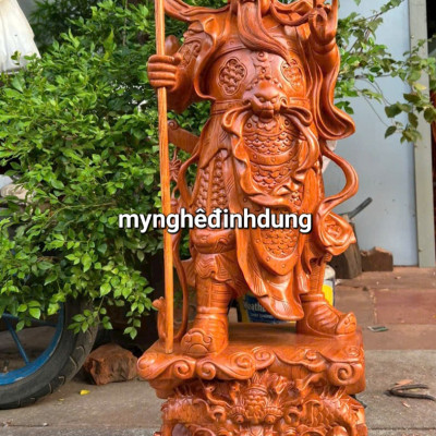 Tượng quan công trấn ải  bằng gỗ hương cao 80c30x20cm 