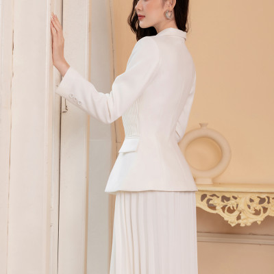 Set áo blazer & chân váy Colonnade màu trắng thiết kế cao cấp WHITE CHIC