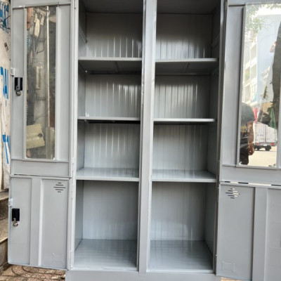 Tủ hồ sơ văn phòng có kính giá cực rẻ 1m8x90cm Đại Thành