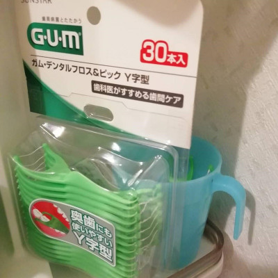 Chỉ nha khoa Sunstar Gum làm sạch các mảng bám giữa kẽ răng  - Made in Japan