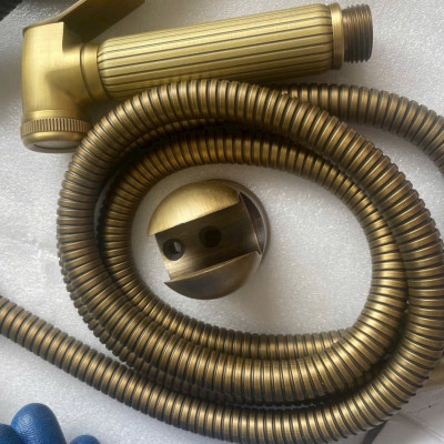 Xịt vệ sinh đồng tân cổ điển nhập khẩu cao cấp GROVES X08