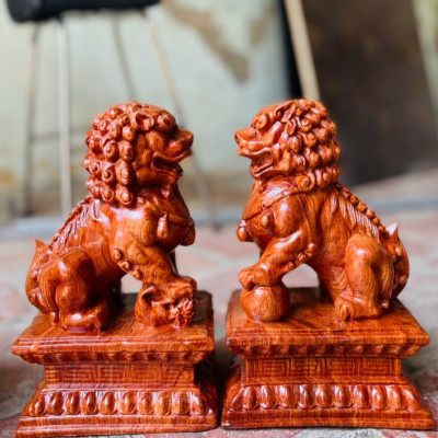 Cặp tượng kỳ lân bằng gỗ hương đá đẹp long lanh kt cao 25×15×12cm