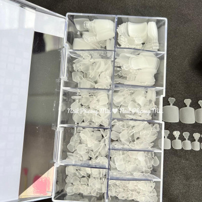 Hộp 500 Móng Úp Chân HSM Nhựa Dẻo Làm Nail, Siêu Bám Keo, Trong Suốt Và Trắng Đục Chất Lượng Cao, Tiện Lợi Cho Tiệm Nail giả