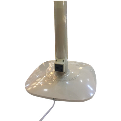 Quạt đứng có ổ cắm đa năng LiOA (QC-409S) - Hàng Chính Hãng