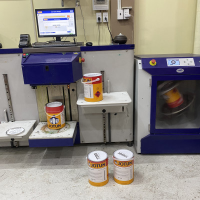 Sơn Epoxy Jotun Futura Classic base 3 màu đỏ RAL 3005 5L/bộ