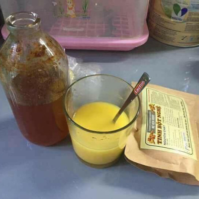 TINH BỘT NGHỆ NGUYÊN CHẤT MẸ KEN - gói 100G