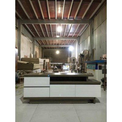 kê tivi gỗ min giá thật