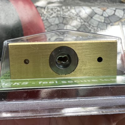 RSH60-01 Ổ khóa chống cắt vuông Real đồng thau 60mm