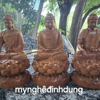 BỘ tượng tam thế phật bằng  gỗ  bách xanh thơm nức cao 40x24x20cm 