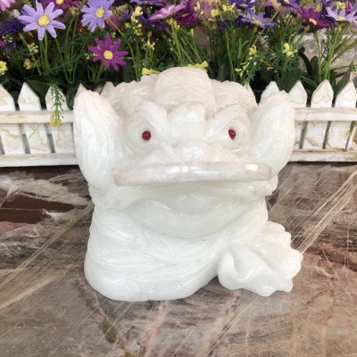 Tượng Cóc Ba Chân, Cóc Ngậm Tiền, Thiềm Thừ phong thủy chiêu tài lộc đá cẩm thạch trắng - Dài 20 cm