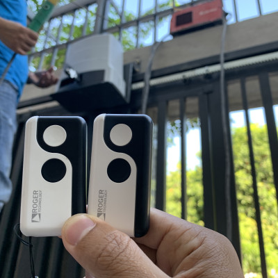 Motor cổng trượt tự động Roger Italia KIT H30 