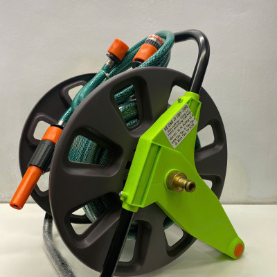 Bộ tưới cây, rửa xe Onspa JY1301-3200 (có kệ) _ 20m/cuộn