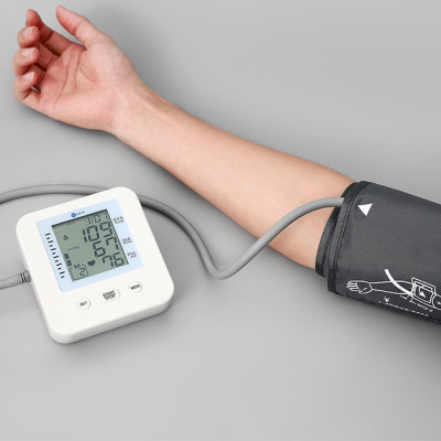 Máy đo huyết áp bắp tay Kachi MK293 - Hàng chính hãng