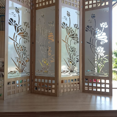 Bình phong vách ngăn tứ quý sen